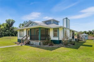 22706 Se Us Highway 301, HAWTHORNE