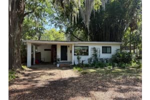 735 10TH PLACE, GAINESVILLE, FL 32601 Sold 04/15/25