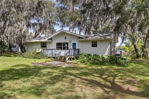 152 LITTLE ORANGE LAKE DRIVE, HAWTHORNE, FL 32640 Sold 04/25/25