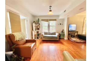 1035 3RD AVENUE, GAINESVILLE, FL 32601 - MLS#MFRGC529389