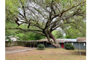 1910 44TH AVENUE, GAINESVILLE, FL 32608 Sold 05/19/25