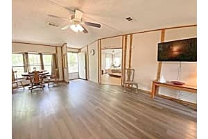 193 FOX PLACE, FORT WHITE, FL 32038 Sold 09/22/25