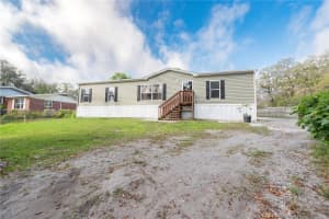 7115 KING STREET, KEYSTONE HEIGHTS, FL 32656 - MLS#MFRGC529777