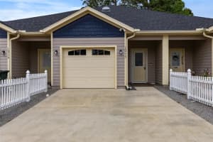 10773 65TH WAY, ALACHUA, FL 32615 Sold 10/01/25