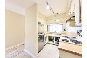 2635 35TH PLACE, GAINESVILLE, FL 32608 Sold 05/21/25