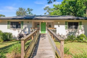 3904 Nw 15th St, GAINESVILLE