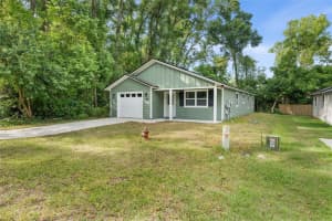23215 RAILROAD AVENUE, HIGH SPRINGS, FL 32643 Sold 08/29/25