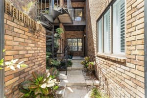 706 1ST STREET, GAINESVILLE, FL 32601 Sold 08/14/25