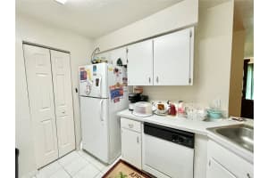 2527 37TH PLACE, GAINESVILLE, FL 32605 - MLS#MFRGC530199
