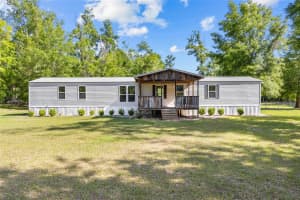 171 AUTUMN GLEN, FORT WHITE, FL 32038 Sold 07/10/25