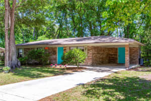 445 257TH TERRACE, NEWBERRY, FL 32669 Sold 06/17/25