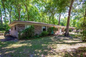 445 257TH TERRACE, NEWBERRY, FL 32669 Sold 06/17/25