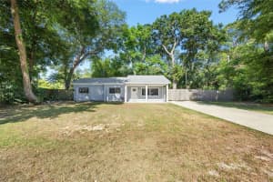 2130 55TH TERRACE, GAINESVILLE, FL 32605 Sold 05/21/25