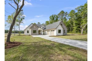 264 Nw Sylvi Dr, LAKE CITY