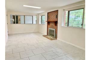 1041 10TH AVENUE, GAINESVILLE, FL 32601 - MLS#MFRGC530374