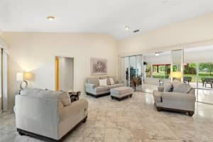 11123 PALMETTO BOULEVARD, ALACHUA, FL 32615 Sold 08/12/25