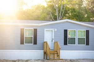 8320 100 AVENUE, BRONSON, FL 32621 Sold 05/30/25