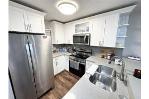 105 16TH AVENUE, GAINESVILLE, FL 32601 - MLS#MFRGC530511