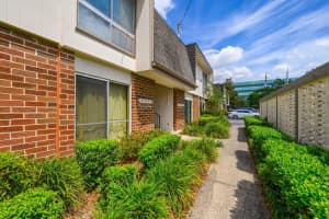 1700 16TH COURT, GAINESVILLE, FL 32608 - MLS#MFRGC530579