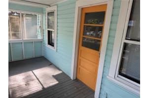 229 4TH PLACE, GAINESVILLE, FL 32601 Sold 06/06/25