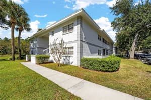 563 MIDWAY TRACK, OCALA, FL 34472 - MLS#MFRGC530965