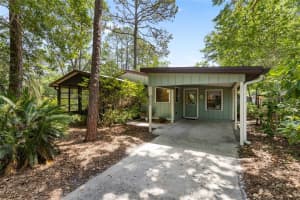 8689 42ND DRIVE, GAINESVILLE, FL 32653 Sold 09/03/25