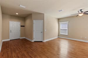 10753 65TH WAY, ALACHUA, FL 32615 Sold 12/03/25