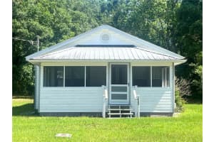 1505 THOMAS STREET, GREEN COVE SPRINGS, FL 32043 Sold 10/24/25