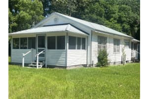 1505 THOMAS STREET, GREEN COVE SPRINGS, FL 32043 Sold 10/24/25