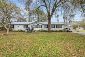 156 DOE GLEN, LAKE CITY, FL 32024 Sold 09/05/25