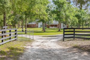 1827 SHILOH STREET, FORT WHITE, FL 32038 - MLS#MFRGC531577