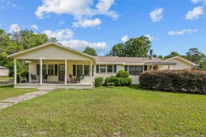 207 Senter Ave Nw, BRANFORD