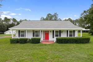 9910 S Santa Fe Ave, TRENTON