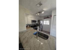 2118 39TH DRIVE, GAINESVILLE, FL 32607 - MLS#MFRGC532019
