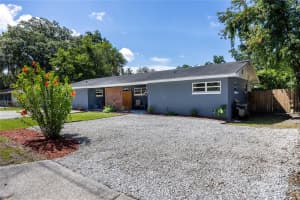 725 4TH AVENUE, GAINESVILLE, FL 32601 Sold 08/19/25