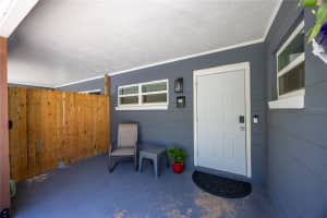 725 4TH AVENUE, GAINESVILLE, FL 32601 Sold 08/19/25