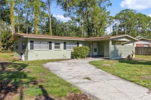 2208 Ne 16th Ter, GAINESVILLE