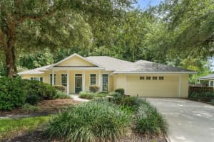7259 WHITE OAKS ROAD, ALACHUA, FL 32615 Sold 09/08/25
