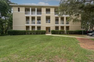 9177 Sw 52nd Rd #e302, GAINESVILLE