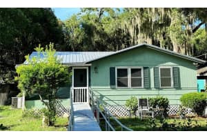 1323 Se 1st Ave, GAINESVILLE