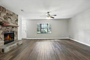 2240 44TH PLACE, GAINESVILLE, FL 32605 - MLS#MFRGC532323