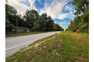 1402 27TH STREET, GAINESVILLE, FL 32641 - MLS#MFRGC532431
