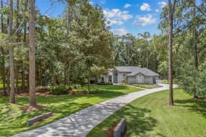 13617 2ND LANE, NEWBERRY, FL 32669 Sold 09/03/25