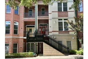 421 NE 2ND AVENUE, GAINESVILLE, FL 32601 Sold 08/18/25