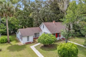 202 Nw 26th St, GAINESVILLE