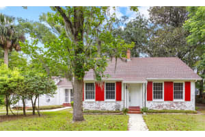 202 26TH STREET, GAINESVILLE, FL 32607 - MLS#MFRGC532581
