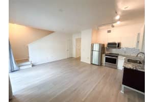 20 6TH STREET, GAINESVILLE, FL 32601 Sold 08/12/25