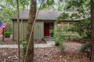 5112 SW 86th Terrace, Gainesville, FL 32608, Sold 08/29/25