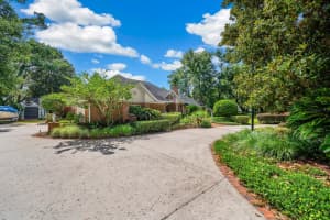 996 SCENIC LAKE DRIVE, LAKE CITY, FL 32055 - MLS#MFRGC532641