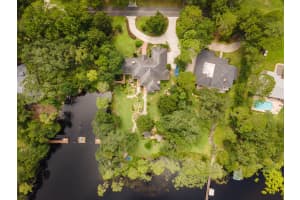996 SCENIC LAKE DRIVE, LAKE CITY, FL 32055 - MLS#MFRGC532641